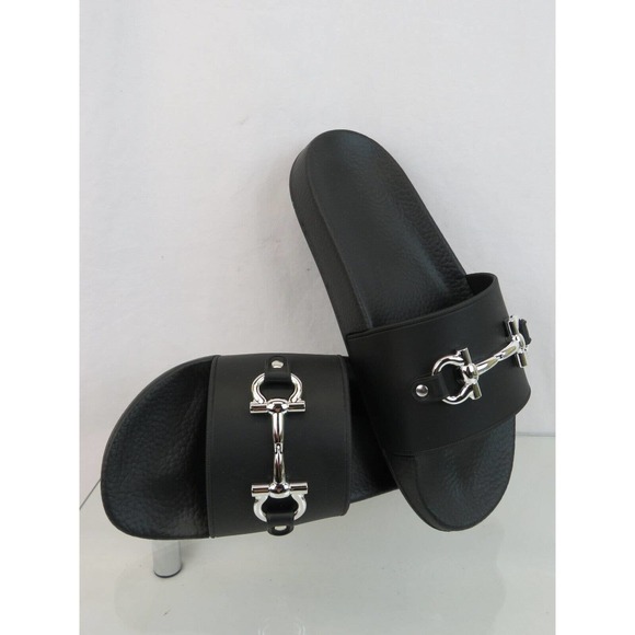 NIB FERRAGAMO GROOVY 11 BLACK RUBBER SILVER GANCINI BIT LOGO SANDALS SLIDES 11 M - Picture 8 of 13